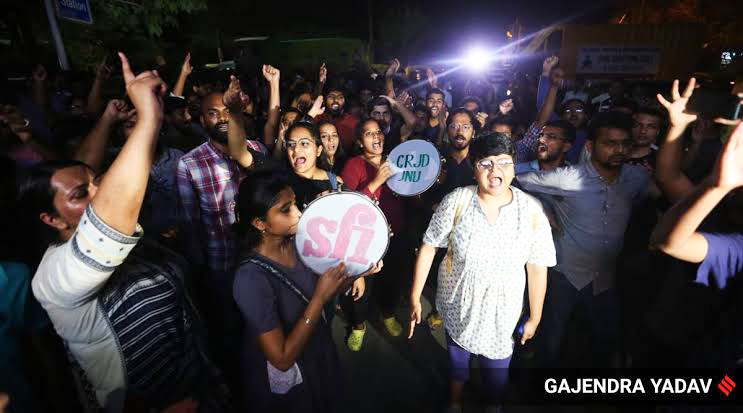 JNU Delhi : नॉन-वेज खाना बंद करने को लेकर जेएनयू के दो छात्र गुटों में झड़प , Clashes between two JNU student groups over non-vegetarian food